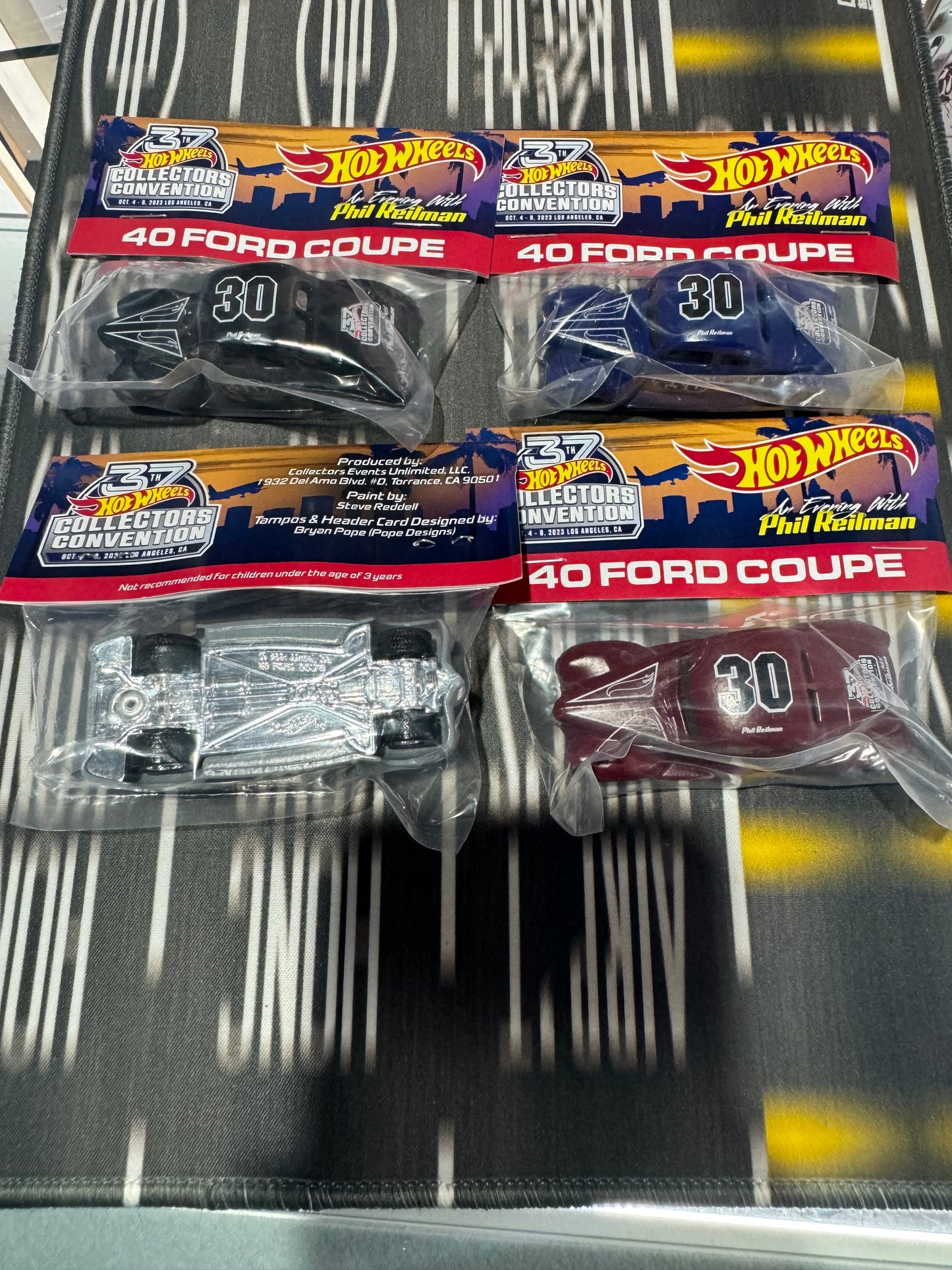 Hot Wheels 37th Collectors Convention An Evening With Phil Reihlman Dinner Baggie Cars (40 Ford Coupe) Set of 4