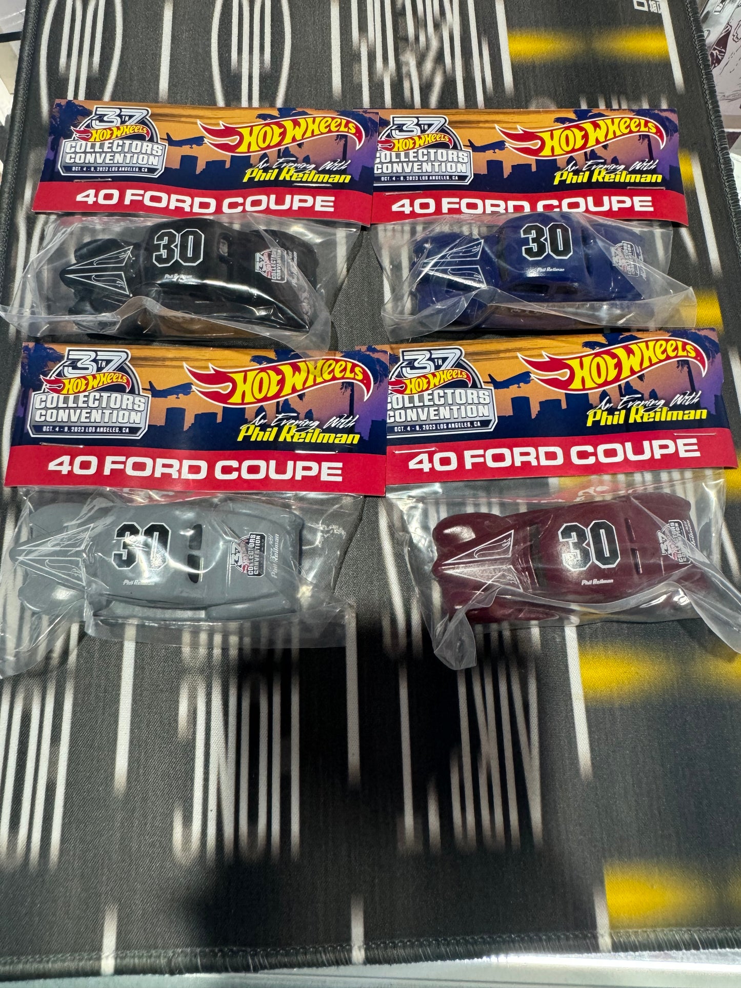 Hot Wheels 37th Collectors Convention An Evening With Phil Reihlman Dinner Baggie Cars (40 Ford Coupe) Set of 4