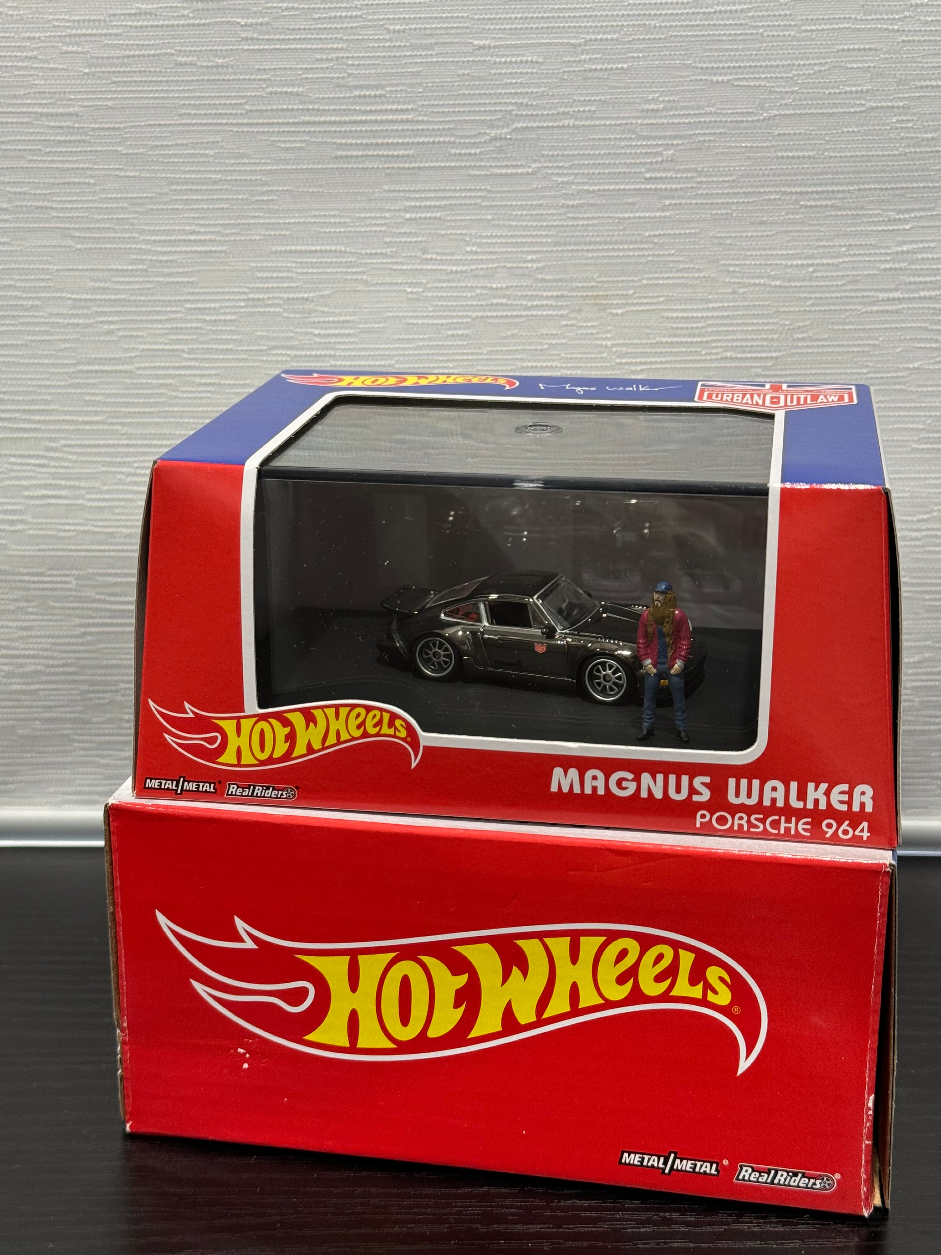 Hot Wheels RLC Magnus Walker Urban Outlaw Porsche 964 with figurine Southern Diecast SouthernDiecast