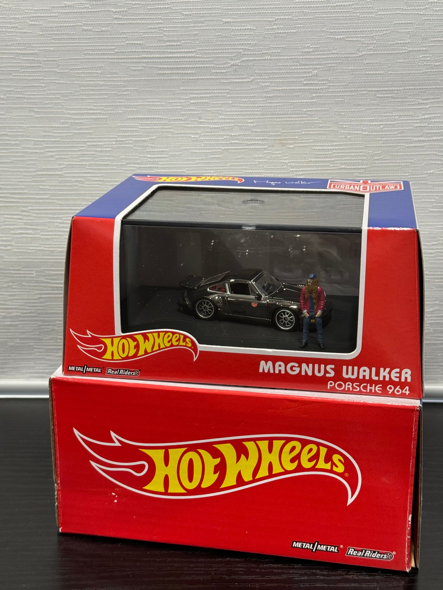 Hot Wheels RLC Magnus Walker Urban Outlaw Porsche 964 with figurine