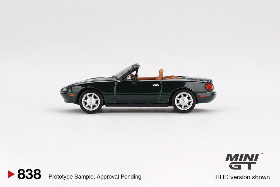 Mini GT 1:64 Eunos Roadster V-Special