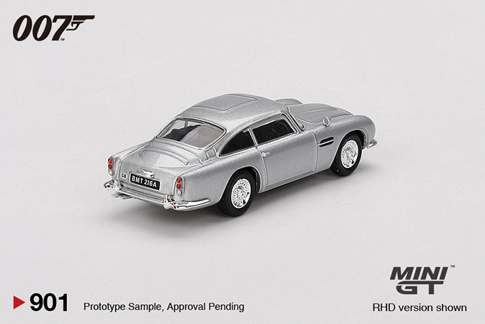 Mini GT 1:64 Aston Martin DB5 “Thunderball”/English Blister Packaging (007)