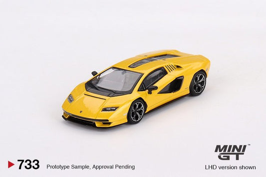 (Preorder) Mini GT 1:64 Lamborghini Countach LPI 800-4 New Giallo Orion